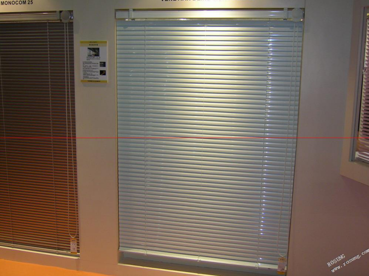 办公窗帘属于办公用品,西安办公窗帘有哪些材质和款式(图1) 办公窗帘属于办公用品,西安办公窗帘有哪些材质和款式(图1)