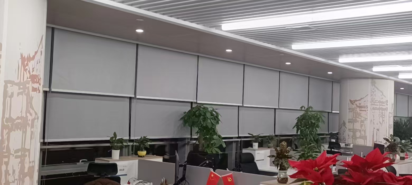 遮光遮阳窗帘定制(图1)